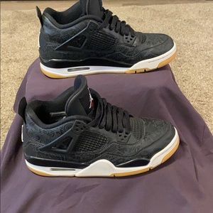 Jordan 4 Youth